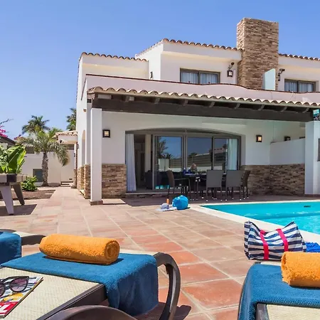 Willa Villas Tulipanes Corralejo